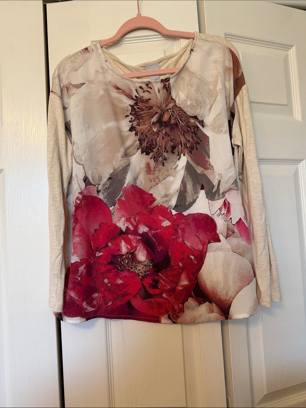 Chico’s Floral Print Long-Sleeve Women's Top - Cream & Red